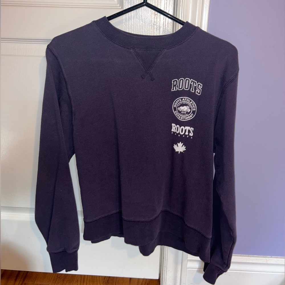 ROOTS Crew neck sweater